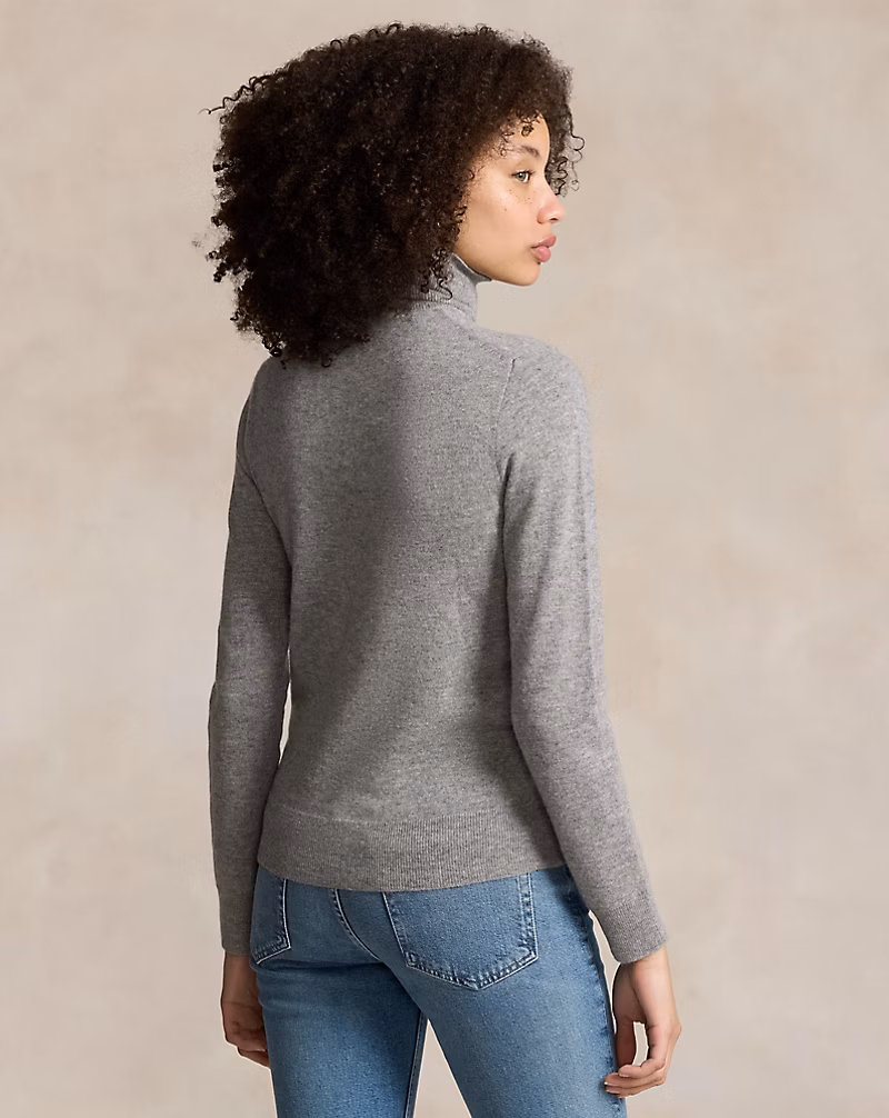 Slim Fit Cashmere Turtleneck
