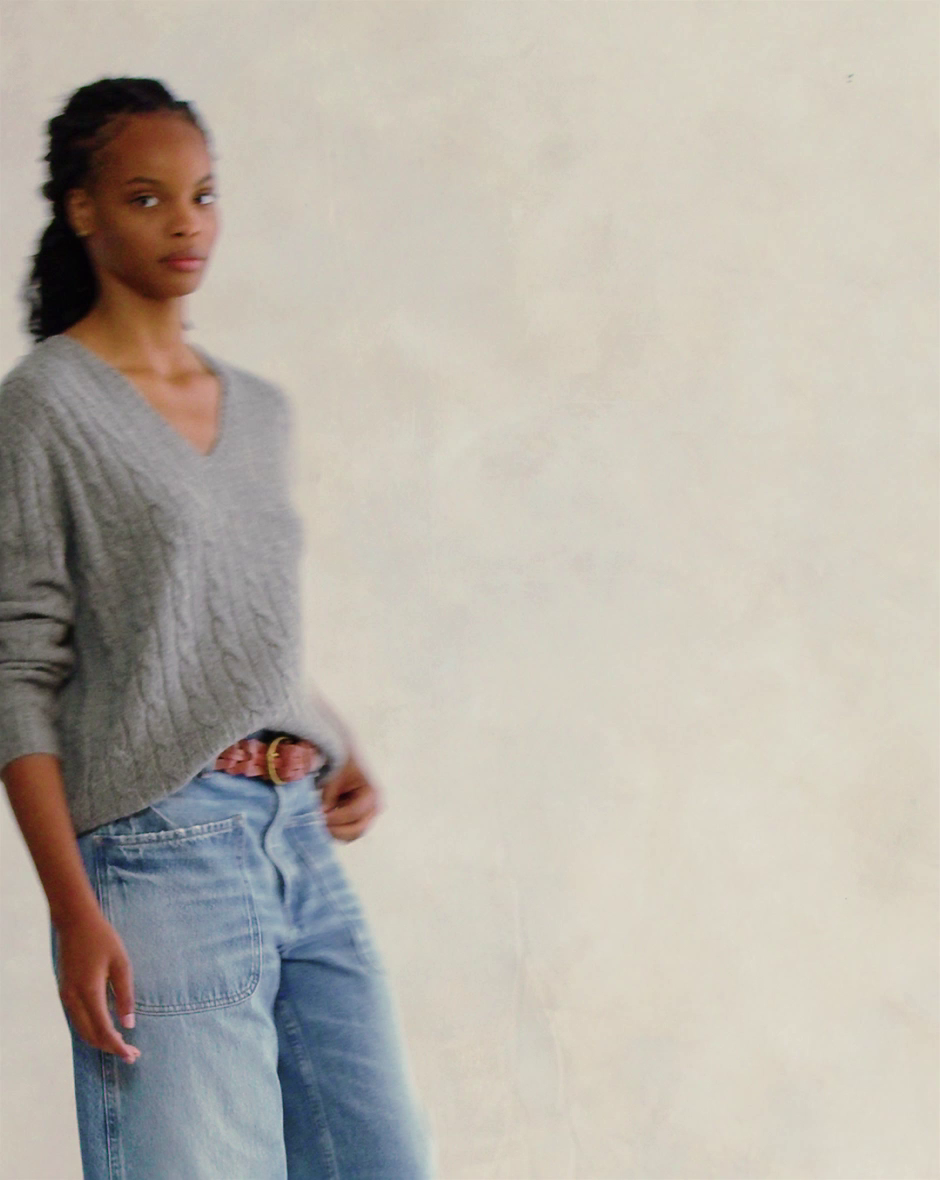 Relaxed Fit Cable Cashmere Sweater