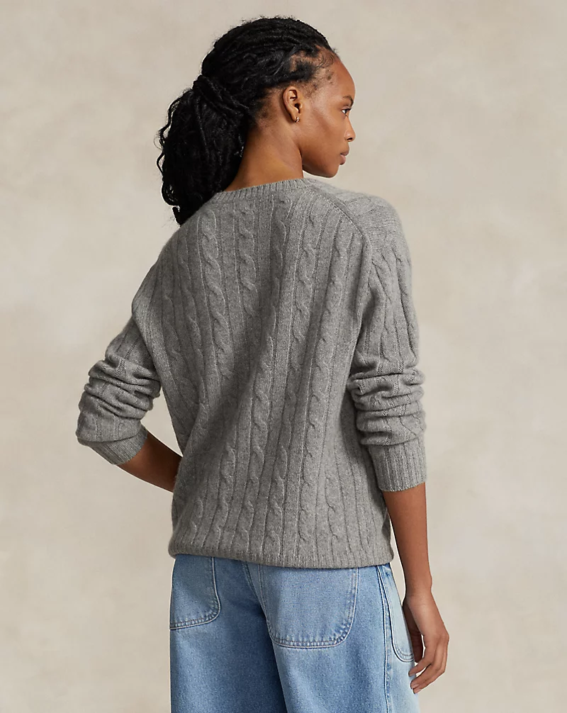 Relaxed Fit Cable Cashmere Sweater