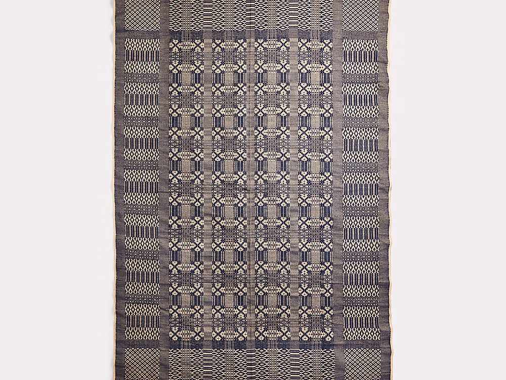 Handwoven Jacquard Rug