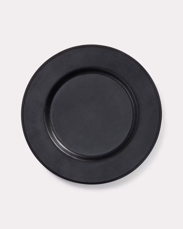 Wyatt Leather Charger