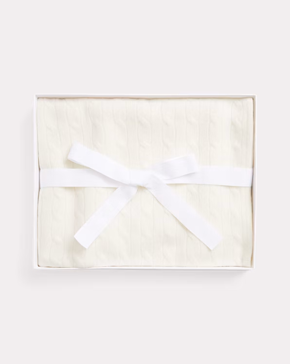 Cable-Knit Cashmere Blanket