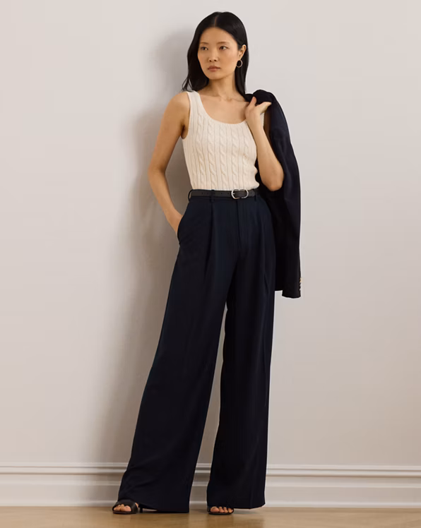 Cable-Knit Sleeveless Jumper