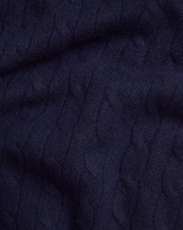 Cable-Knit Cashmere Blanket